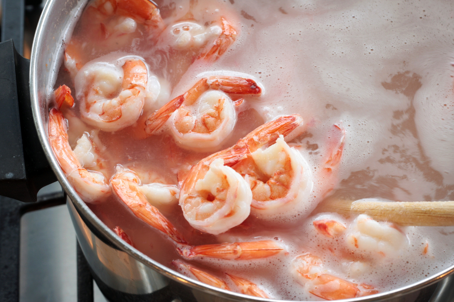 shrimp boiling in water